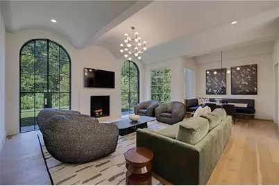 3570 Knollwood Drive NW, Atlanta, GA 30305 - Photo 19