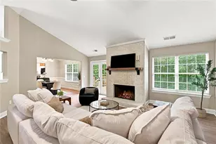 6749 Carriage Walk Ln, Flowery Branch, GA 30542 - Photo 7