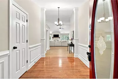 6749 Carriage Walk Lane, Flowery Branch, GA 30542 - Photo 5