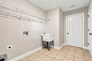 6749 Carriage Walk Ln, Flowery Branch, GA 30542 - Photo 43