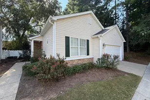 345 Windcroft Cir NW, Acworth, GA 30101 - Photo 1