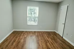 1221 Oak Forest Ct SW, Marietta, GA 30008 - Photo 7