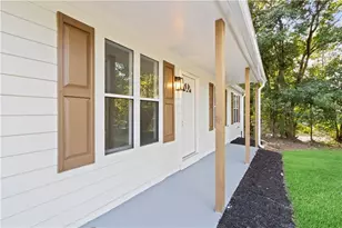 134 Apple Valley Dr, Woodstock, GA 30188 - Photo 3
