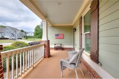 125 Hawthorn Way, Hoschton, GA 30548 - Photo 3