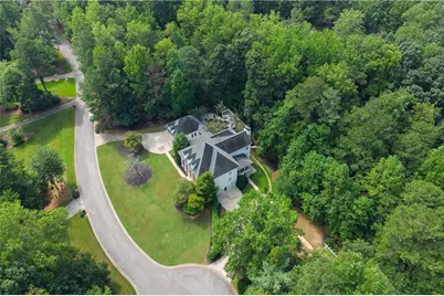 1813 Wynthrop Manor Drive SW, Marietta, GA 30064 - Photo 3