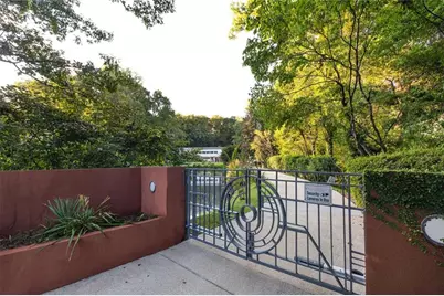 500 Franklin Road NE, Sandy Springs, GA 30342 - Photo 3
