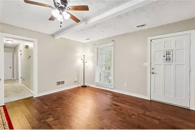 3256 Village Glen Trail, Snellville, GA 30039 - Photo 5