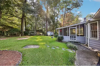 3256 Village Glen Trail, Snellville, GA 30039 - Photo 17