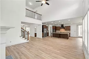 1083 Garner Creek Dr SW, Lilburn, GA 30047 - Photo 15