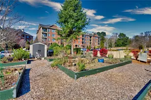 2300 Peachford Rd, Dunwoody, GA 30338 - Photo 25