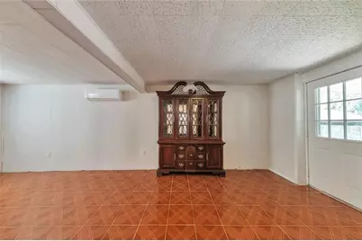 6671 Pelican Court, Riverdale, GA 30274 - Photo 7