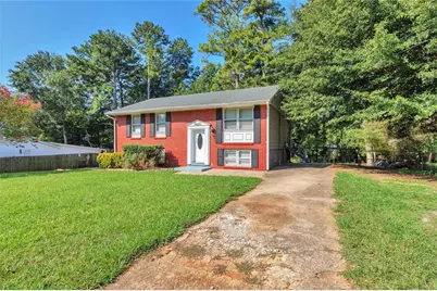 6671 Pelican Court, Riverdale, GA 30274 - Photo 3