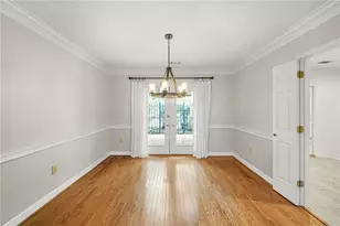 24 Plantation Dr NE, Atlanta, GA 30324 - Photo 11