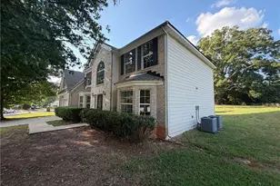 7425 Bodnant Dr, Fairburn, GA 30213 - Photo 7
