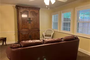 1100 Country Club Pl NW, Kennesaw, GA 30144 - Photo 9