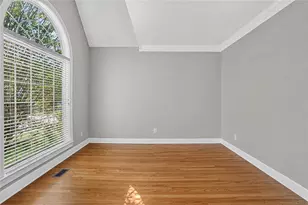 1035 Eagles Brooke Dr, Locust Grove, GA 30248 - Photo 5