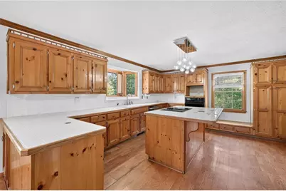 2372 Ivy Crest Drive, Buford, GA 30519 - Photo 11