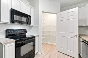 1955 Nocturne Dr, Alpharetta, GA 30009 - Photo 9