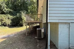 200 Gordon Circle SW, Mableton, GA 30126 - Photo 11