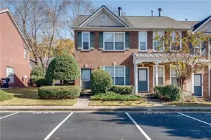 1534 Cove Creek Cir, Norcross, GA 30093 - Photo 3