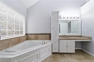 9360 Carnes Crossing Cir, Jonesboro, GA 30236 - Photo 25