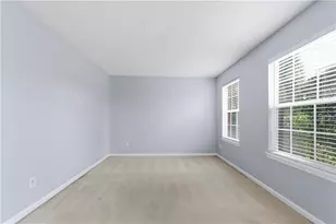 9360 Carnes Crossing Cir, Jonesboro, GA 30236 - Photo 7