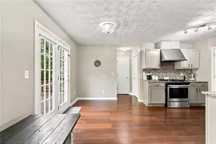 2542 Haynes Meadow Ct, Grayson, GA 30017 - Photo 13