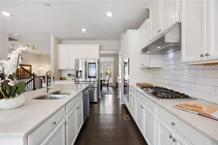 352 Provenance Dr, Sandy Springs, GA 30328 - Photo 9