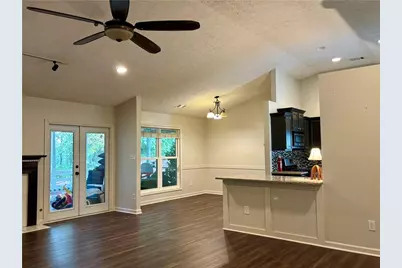 523 Bluff Court, Woodstock, GA 30188 - Photo 5