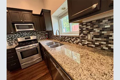 523 Bluff Court, Woodstock, GA 30188 - Photo 7