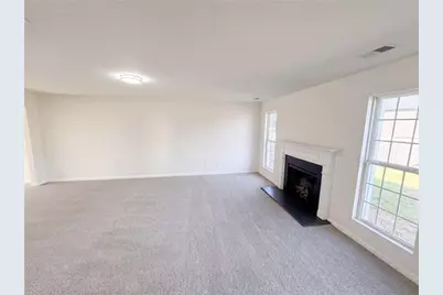 7402 Walton Hill, Fairburn, GA 30213 - Photo 3