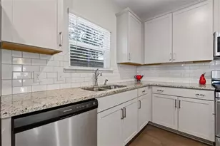 1807 Weatherbrook Cir, Lawrenceville, GA 30043 - Photo 15
