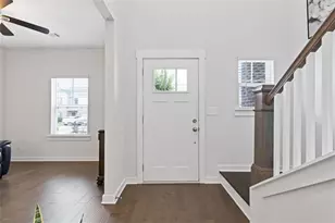 1807 Weatherbrook Cir, Lawrenceville, GA 30043 - Photo 9