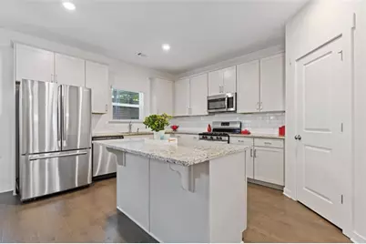 1807 Weatherbrook Circle, Lawrenceville, GA 30043 - Photo 13