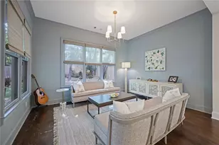 5281 Green Hill Pl, Sandy Springs, GA 30342 - Photo 9
