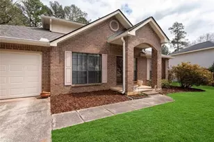 1980 Hunters Ridge Dr, Lawrenceville, GA 30044 - Photo 1