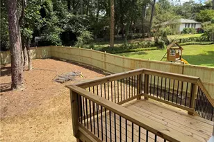 2400 Burch Cir NE, Brookhaven, GA 30319 - Photo 75