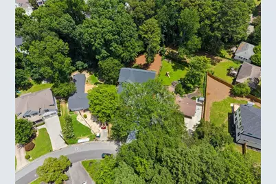2400 Burch Circle NE, Brookhaven, GA 30319 - Photo 83