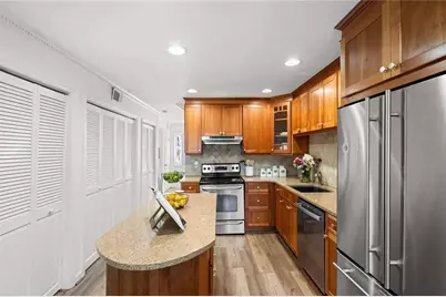 1105 Clairemont Avenue #P, Decatur, GA 30030 - Photo 13