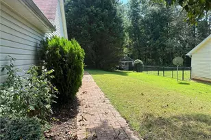 245 Butler Bridge Cir, Covington, GA 30016 - Photo 11