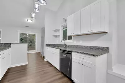10650 Colony Glen Drive, Johns Creek, GA 30022 - Photo 13