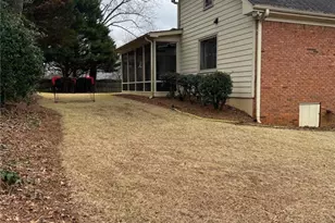 1951 Wellington Ln, Marietta, GA 30062 - Photo 57
