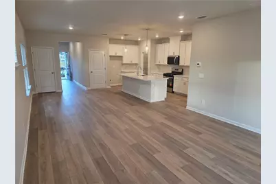 2253 Martin Springs Bend, Lawrenceville, GA 30045 - Photo 7