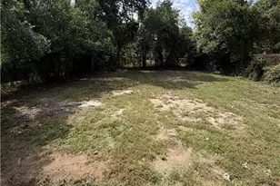2048 Broad St, Augusta, GA 30904 - Photo 11