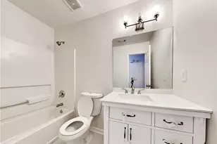 982 Forest Glen, Jonesboro, GA 30238 - Photo 19