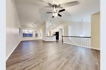 982 Forest Glen, Jonesboro, GA 30238 - Photo 3