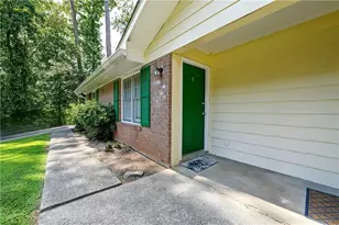 4901 Valley Dale Dr SW, Lilburn, GA 30047 - Photo 7