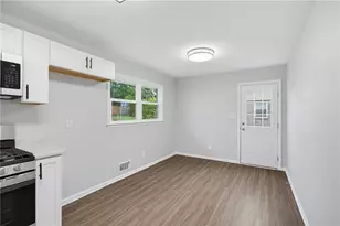 1338 Georgia Ave, Atlanta, GA 30344 - Photo 15