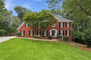 1071 Lake Washington Dr, Lawrenceville, GA 30043 - Photo 1