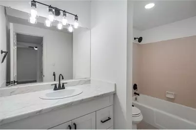 2176 Wellington Circle, Lithonia, GA 30058 - Photo 21